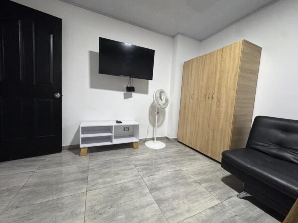 APTO 201 / APARTA HOTEL FLORESTA - Image 6