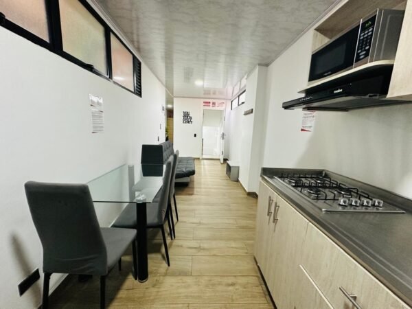 APTO 401 / APARTA HOTEL FLORESTA - Image 15