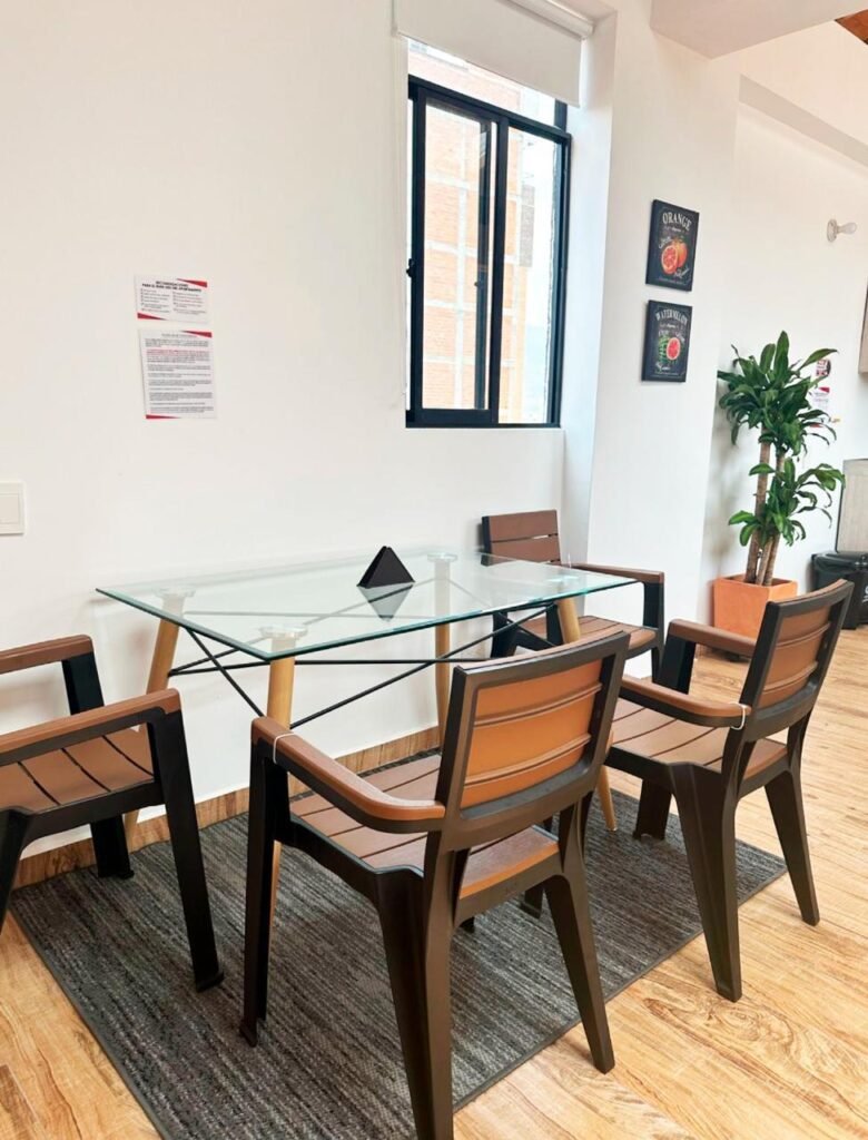 APTO 501 / APARTA HOTEL FLORESTA
