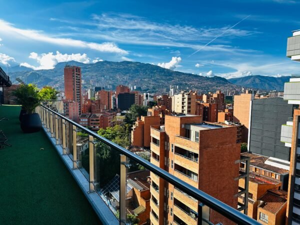 APARTAMENTO 312 ED. Kyux Laureles - Image 7