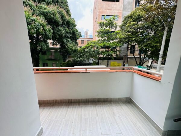 APARTAMENTO MANILA POBLADO SEGUNDO PISO - Image 25