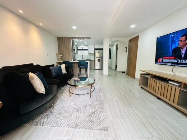 APARTAMENTO MANILA POBLADO SEGUNDO PISO - Image 14