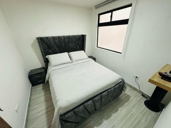 APARTAMENTO MANILA POBLADO SEGUNDO PISO - Image 12
