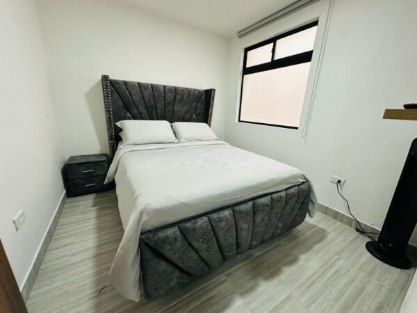 APARTAMENTO MANILA POBLADO SEGUNDO PISO - Image 10
