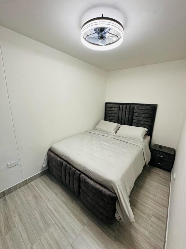 APARTAMENTO MANILA POBLADO SEGUNDO PISO - Image 3