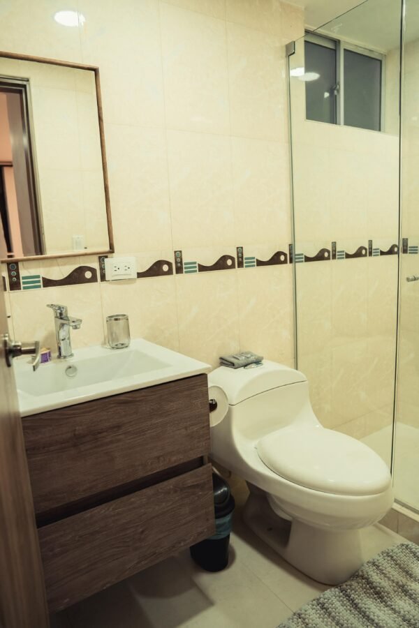 APARTAMENTO  MANILA POBLADO PRIMER PISO - Image 6
