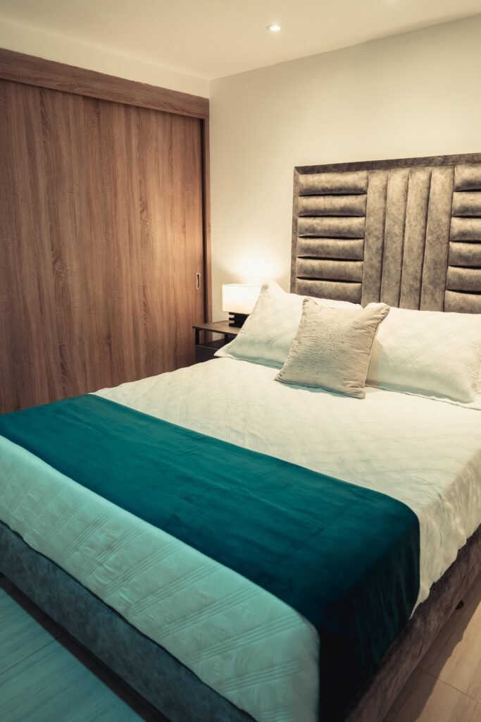 APARTAMENTO  MANILA POBLADO PRIMER PISO