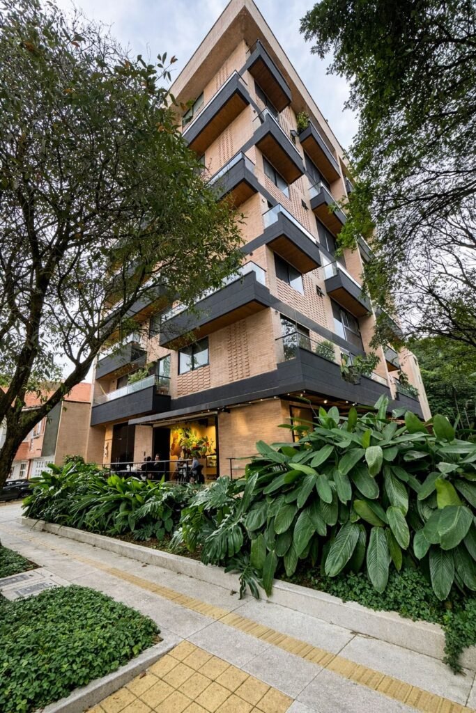 Apartamento para la Venta con 2 terrazas en Belén, Santa Gema – Medellín.