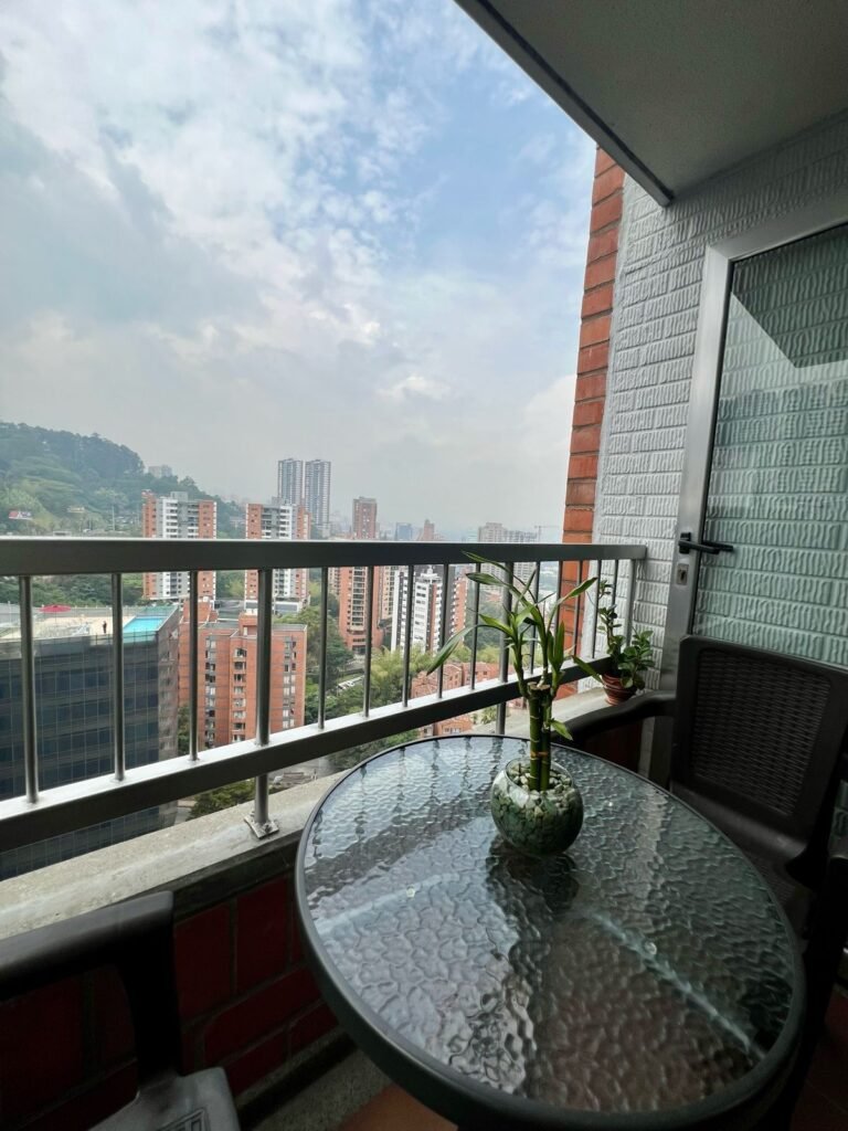 Apartamento Amoblado en sector san Julián
