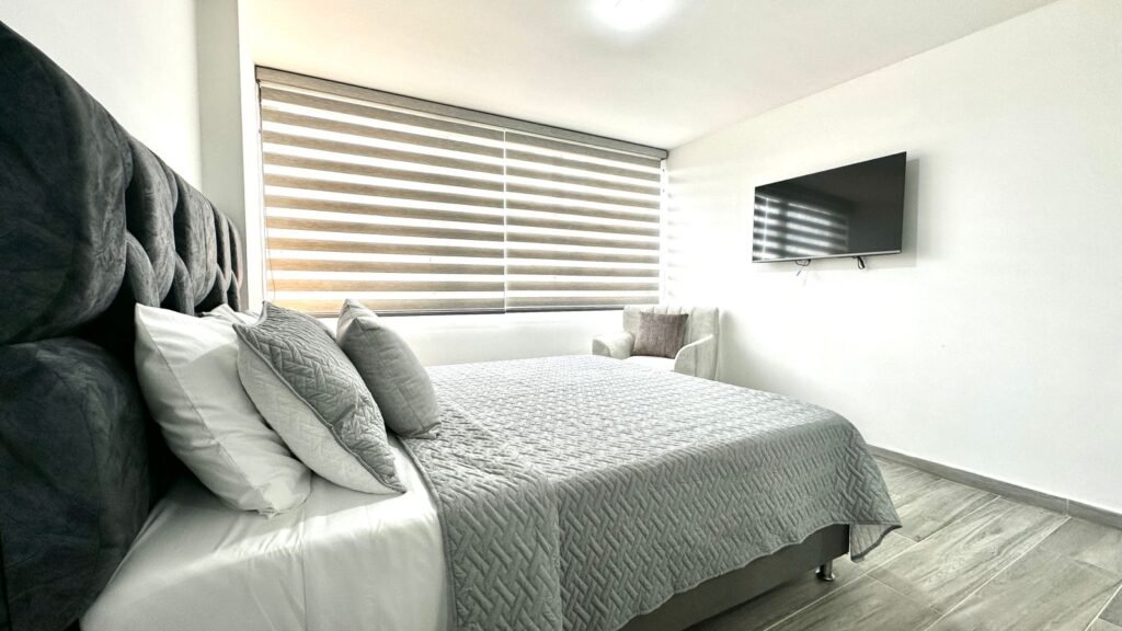 Apartamento de 110 mts, piso 11, Envigado – Abadía